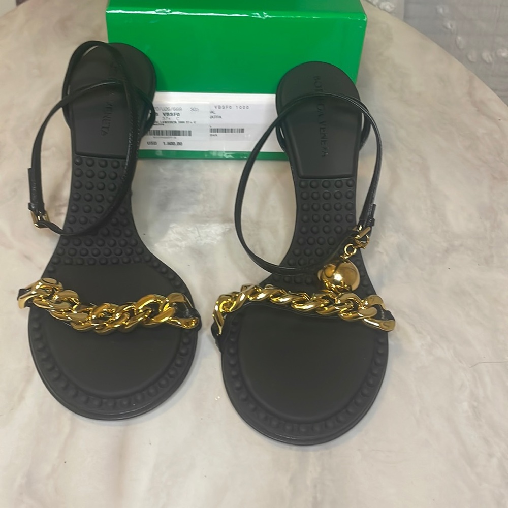 Bottega Veneta